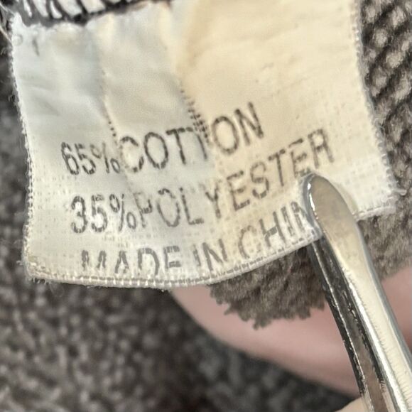 Alaska Chicks Company Hoodie Charcoal Gray Pullover Button Accents - Picture 11 of 12